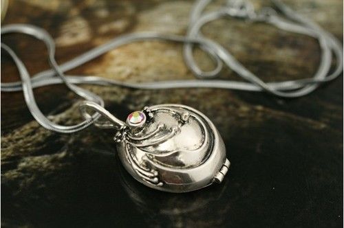Colar Vampire Diaries